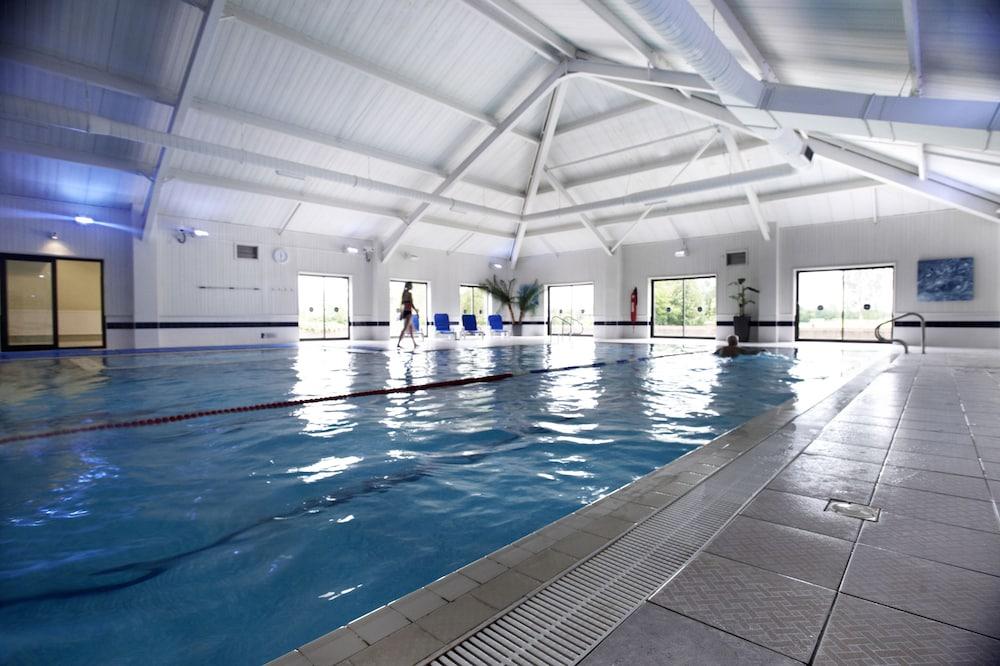 The Essex Golf & Country Club Hotel コッゲスホール エクステリア 写真
