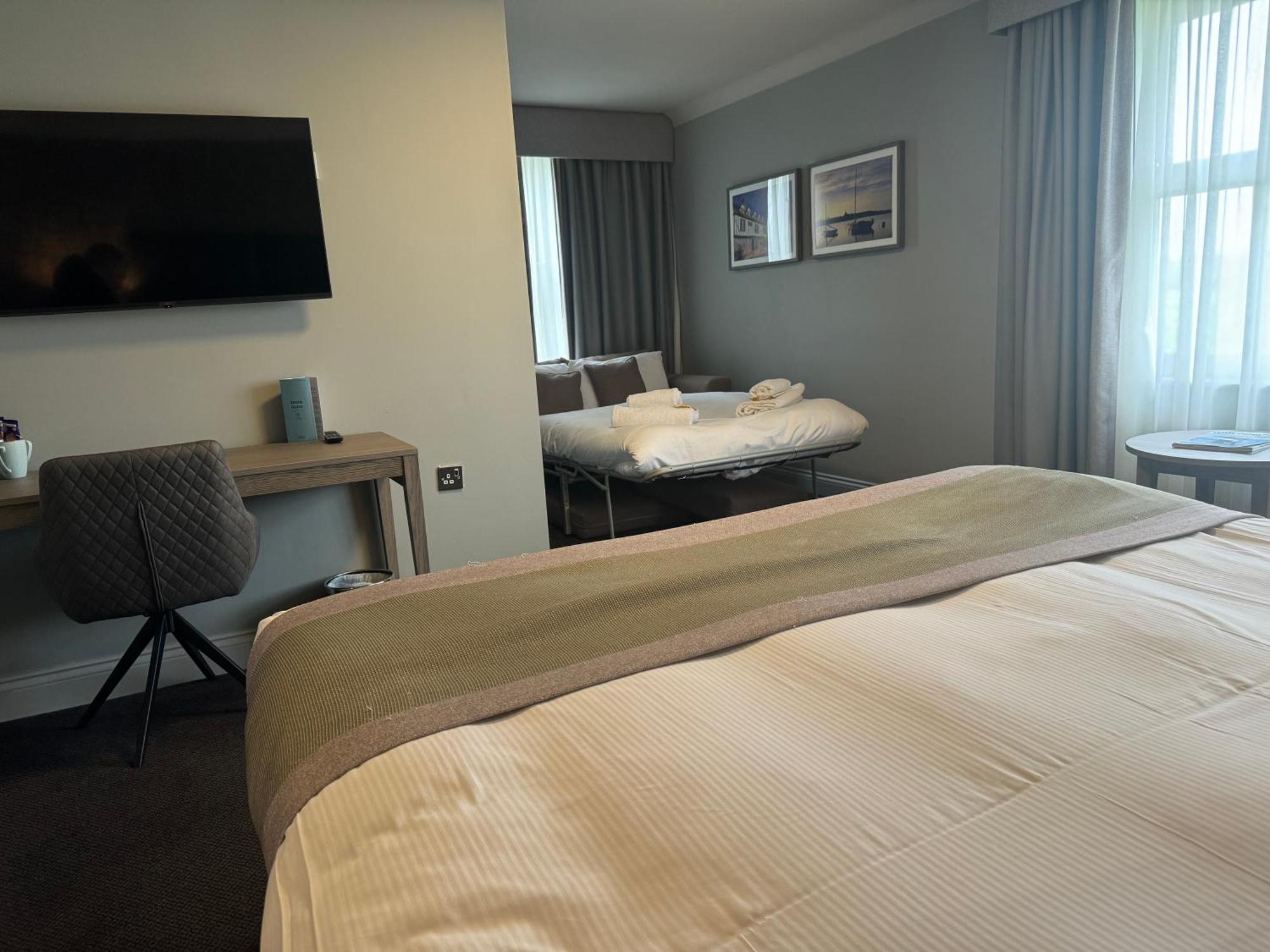 The Essex Golf & Country Club Hotel コッゲスホール エクステリア 写真