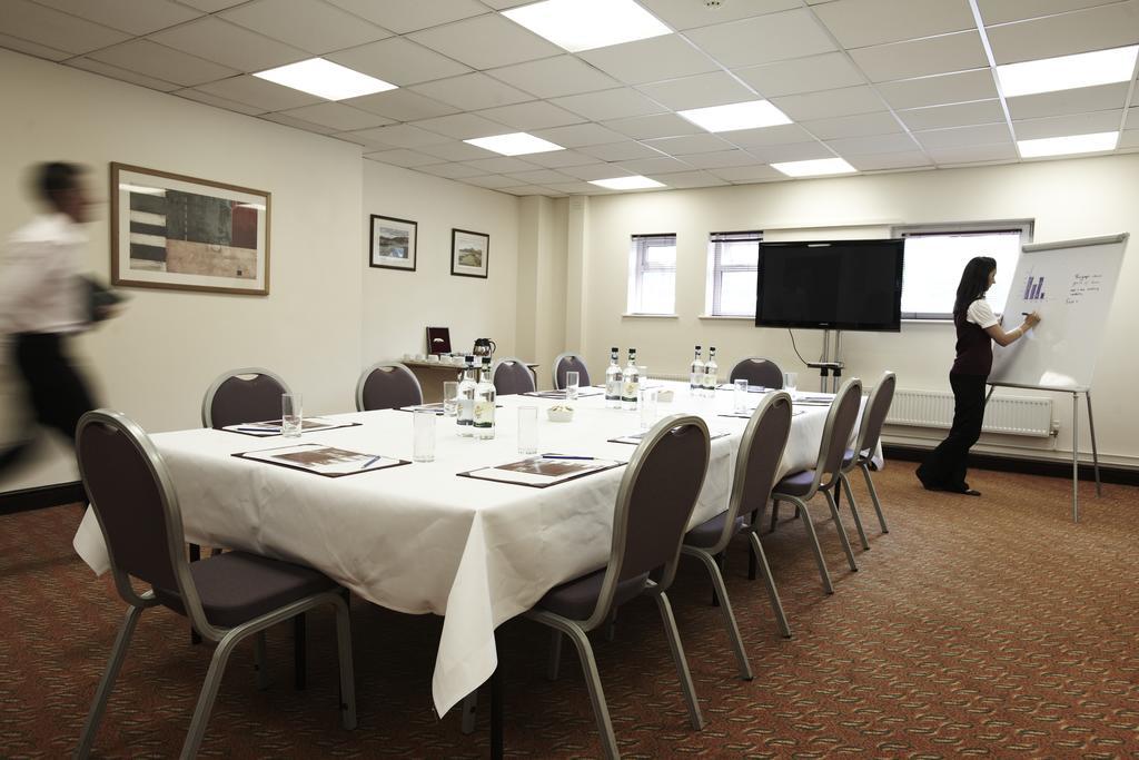 The Essex Golf & Country Club Hotel コッゲスホール エクステリア 写真