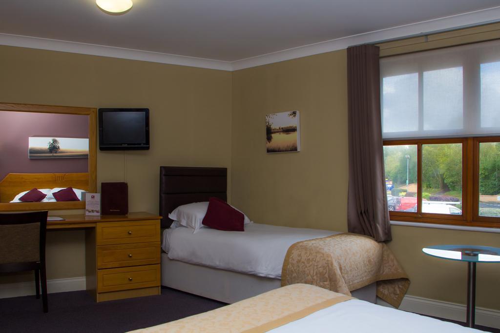 The Essex Golf & Country Club Hotel コッゲスホール エクステリア 写真